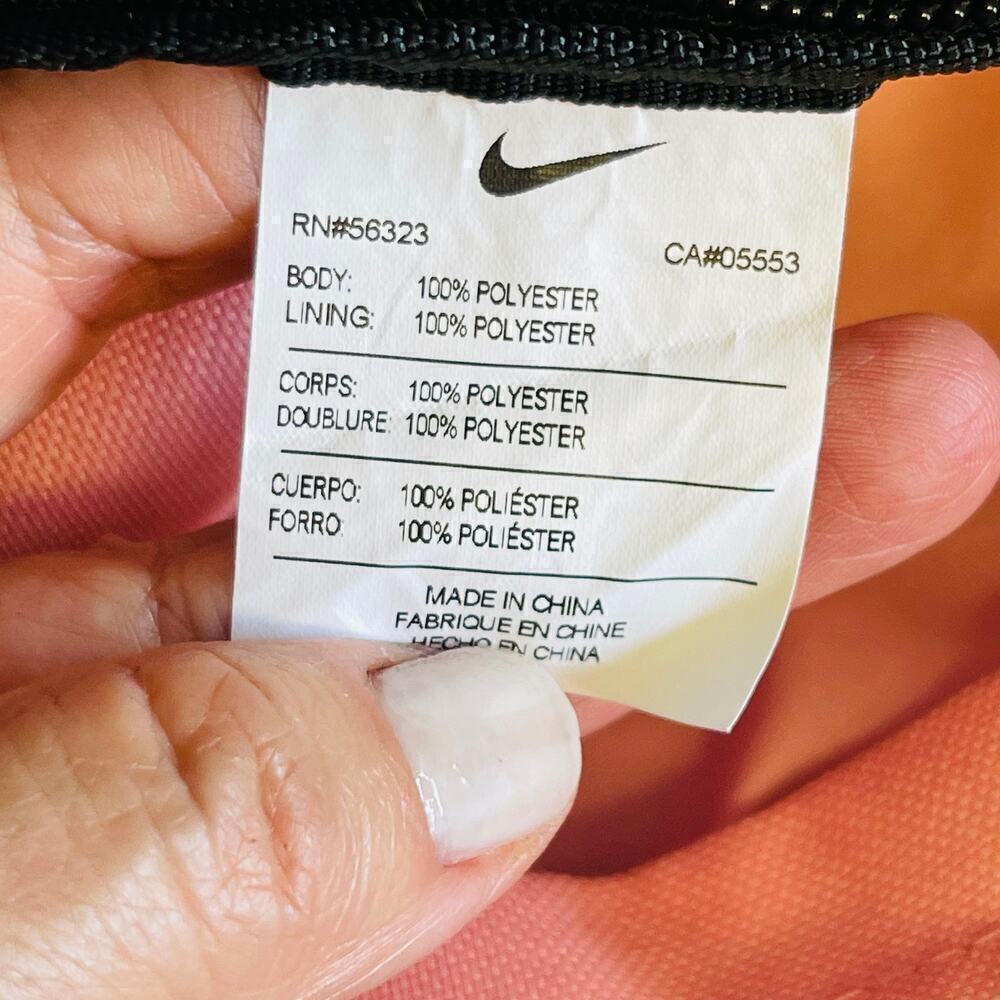 Nike Crossbody Large Fanny Pack - Picture 6 of 10